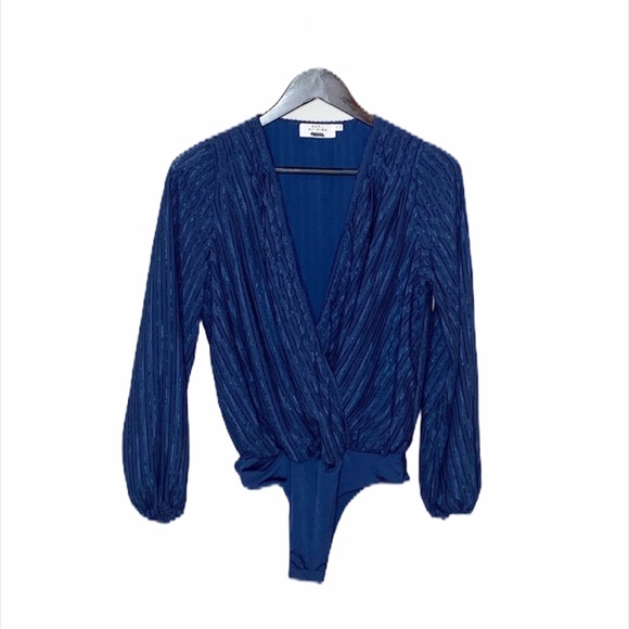 Katie Sturino for StitchFix Blue Wrap Bodysuit - Picture 1 of 11